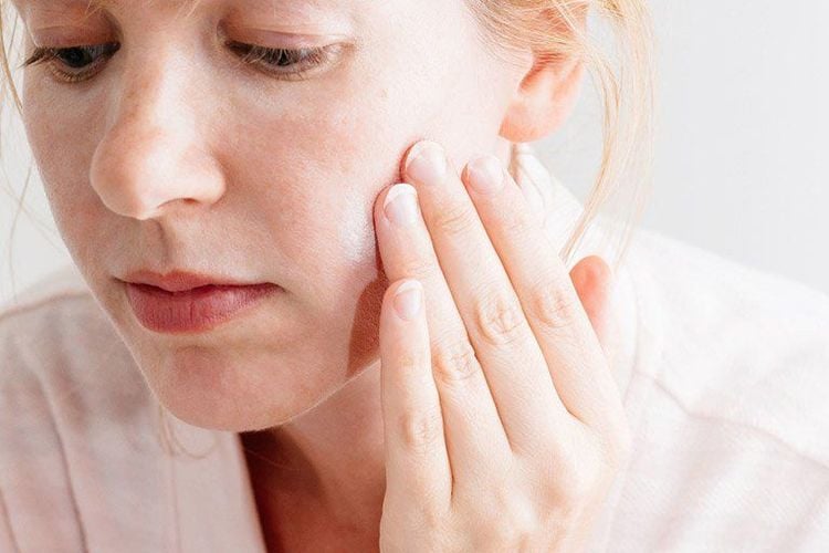 Da bị dị ứng ánh nắng mùa hè: nguyên nhân và cách xử lý