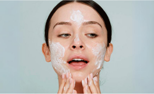 [CHUYÊN GIA GỢI Ý] 5 BƯỚC Skincare routine cho mùa hè