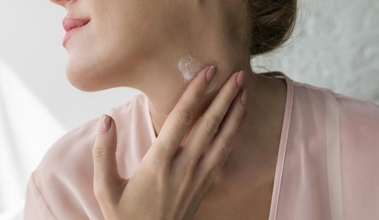 3 Cách làm trắng da vùng cổ và gáy hiệu quả, an toàn