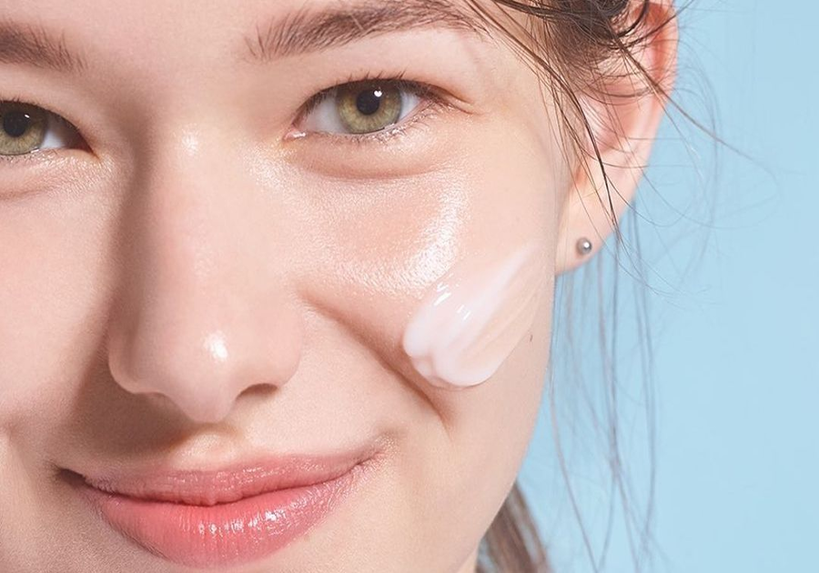 Ceramide có Tốt cho Da Nhạy Cảm Không? 5 Lưu ý khi dùng Ceramide cho da nhạy cảm