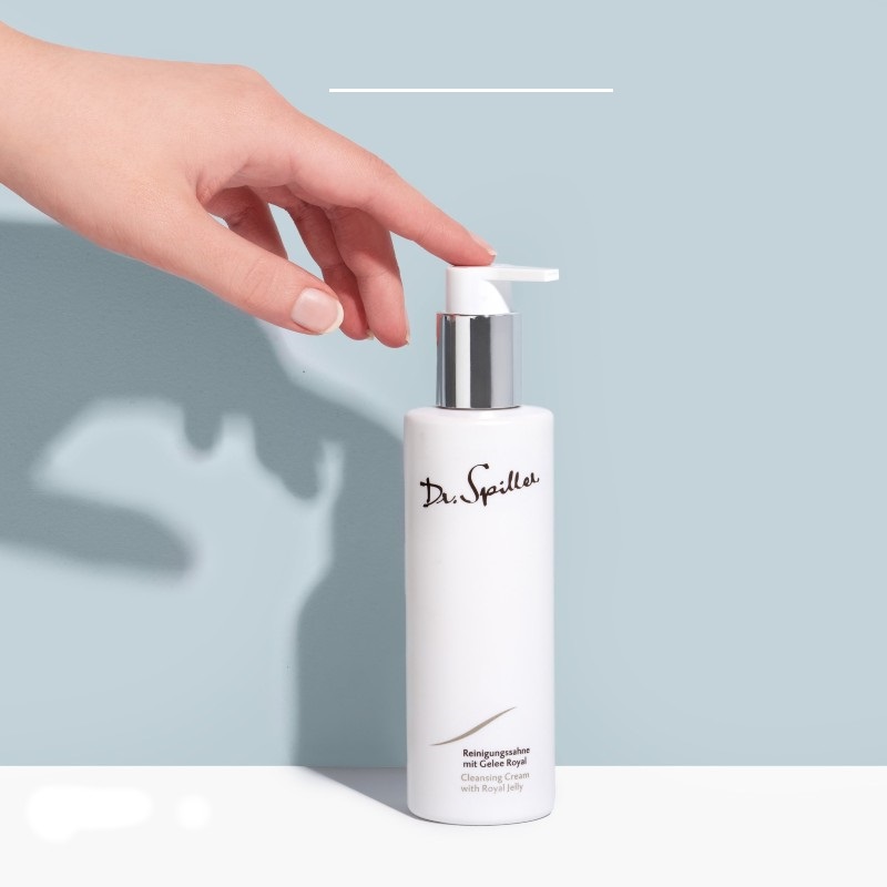 3+ Sữa rửa mặt ngăn ngừa lão hóa giúp da săn chắc, mịn màng