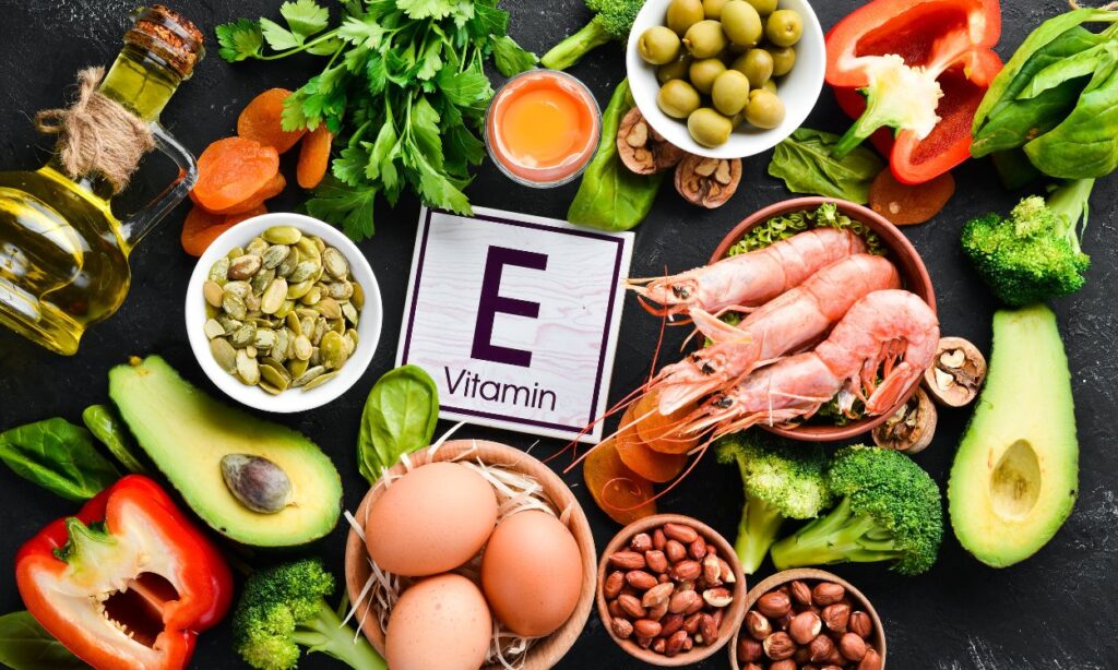 Vitamin E tự nhiên là gì? 3 Công dụng và cách bổ sung an toàn