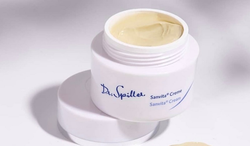 3 Cách bảo vệ da nhạy cảm giao mùa giúp ngăn ngừa kích ứng hiệu quả