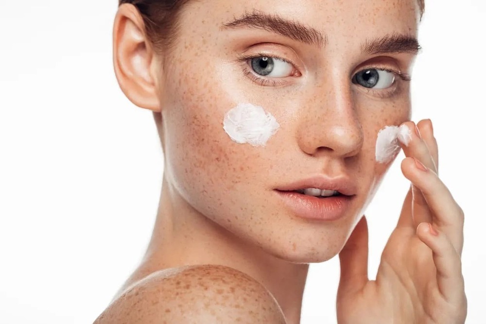 Phân biệt nám chân sâu và nám mảng và 3 cách chăm sóc da hiệu quả