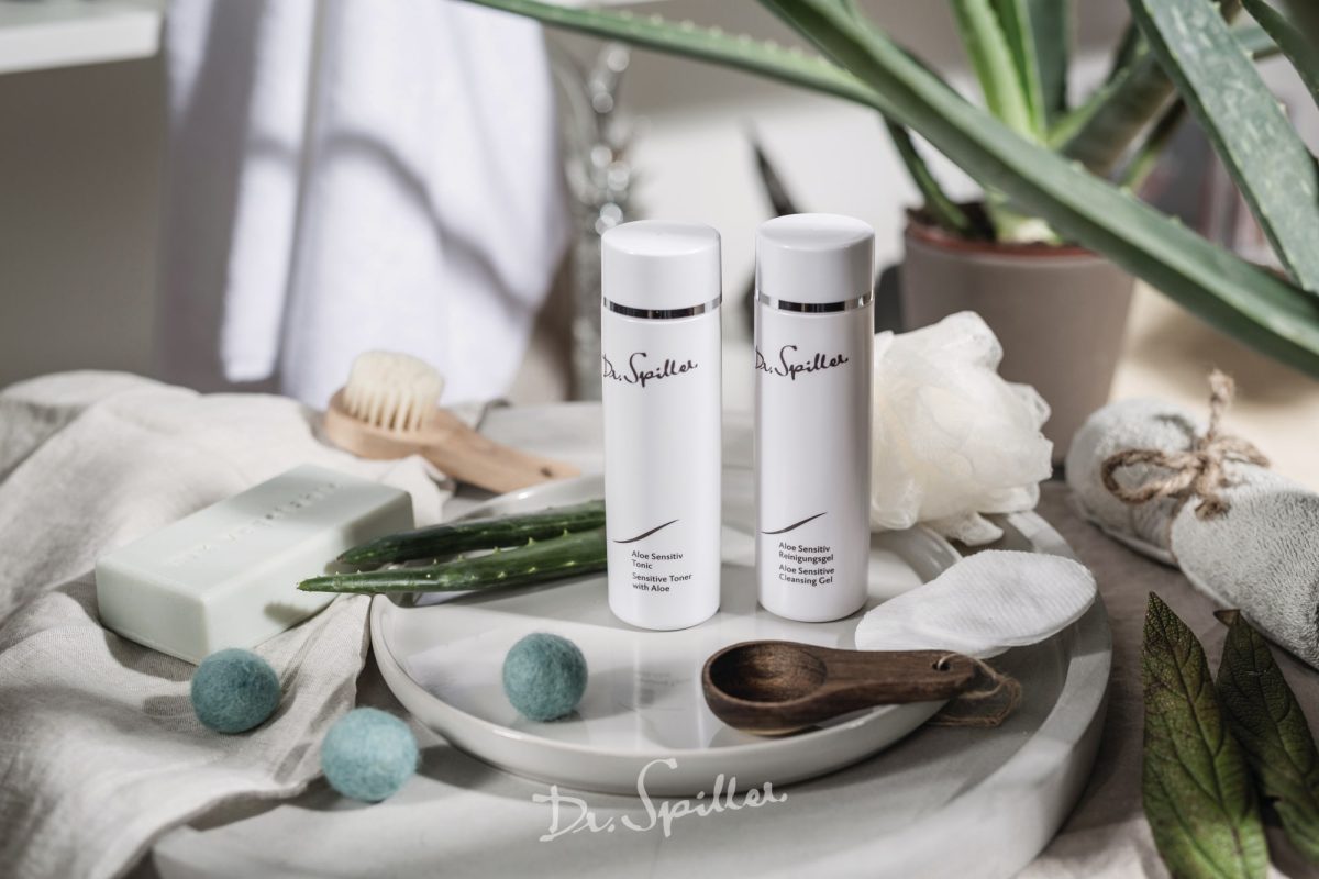 5+ Sản phẩm skincare cho da dầu mụn nhạy cảm hiệu quả dành cho bạn