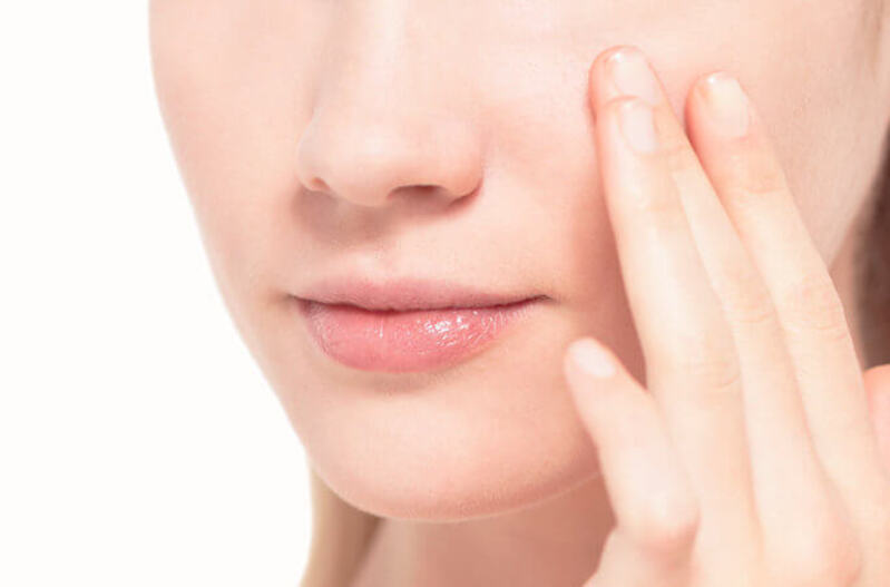 Xu hướng chăm da cho da nhạy cảm, 3 tips làm đẹp an toàn và dịu nhẹ