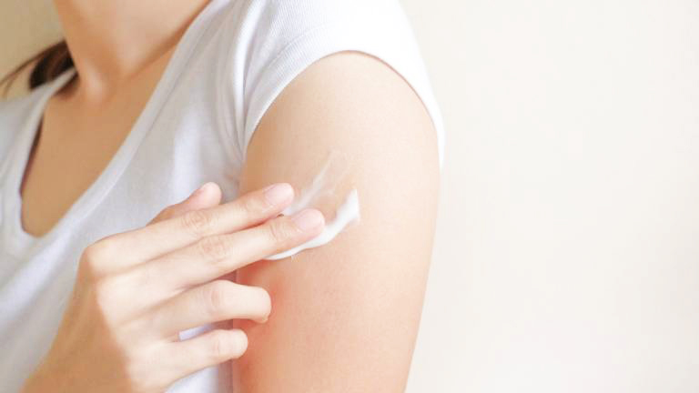 5 Tips chăm sóc da toàn thân mùa lạnh mềm mịn