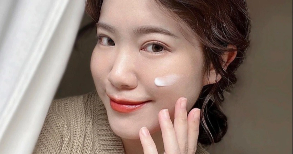 3+ Kem dưỡng ẩm cho da nhạy cảm: Bí quyết chăm sóc da an toàn và hiệu quả