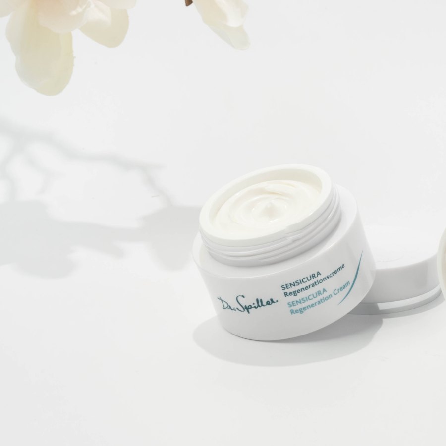 Top 5 mỹ phẩm sinh học nhập khẩu được yêu thích 2025