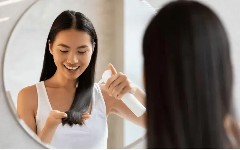 Chăm sóc tóc đúng cách là bước quan trọng giúp duy trì mái tóc khỏe mạnh và tràn đầy sức sống