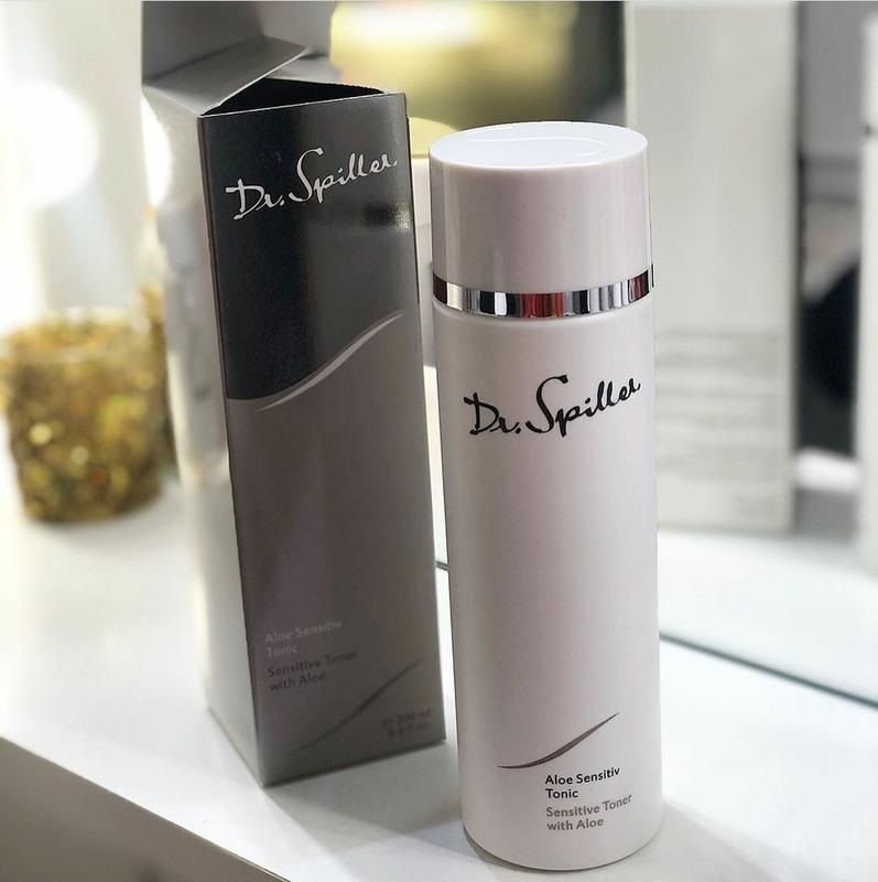 Top 3 Toner chiết xuất lô hội giúp da tươi mát tự nhiên