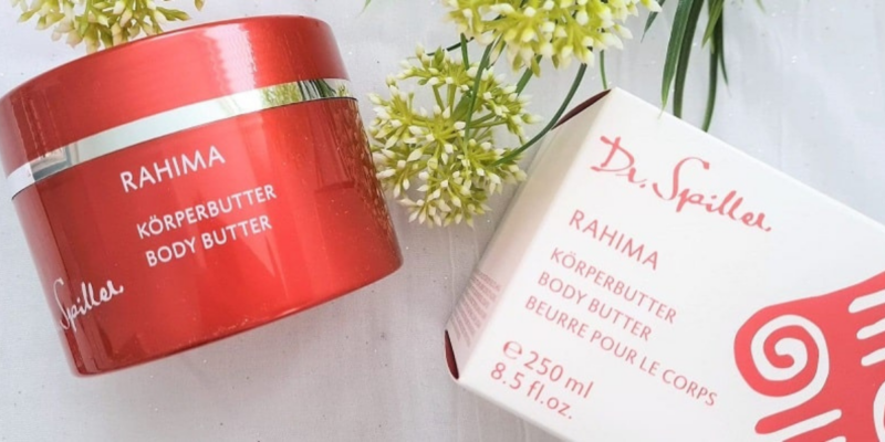 Để kem dưỡng thể mịn màng da phát huy tối đa công dụng, hãy thoa kem sau khi tắm, khi da còn ẩm để khóa ẩm tốt nhất