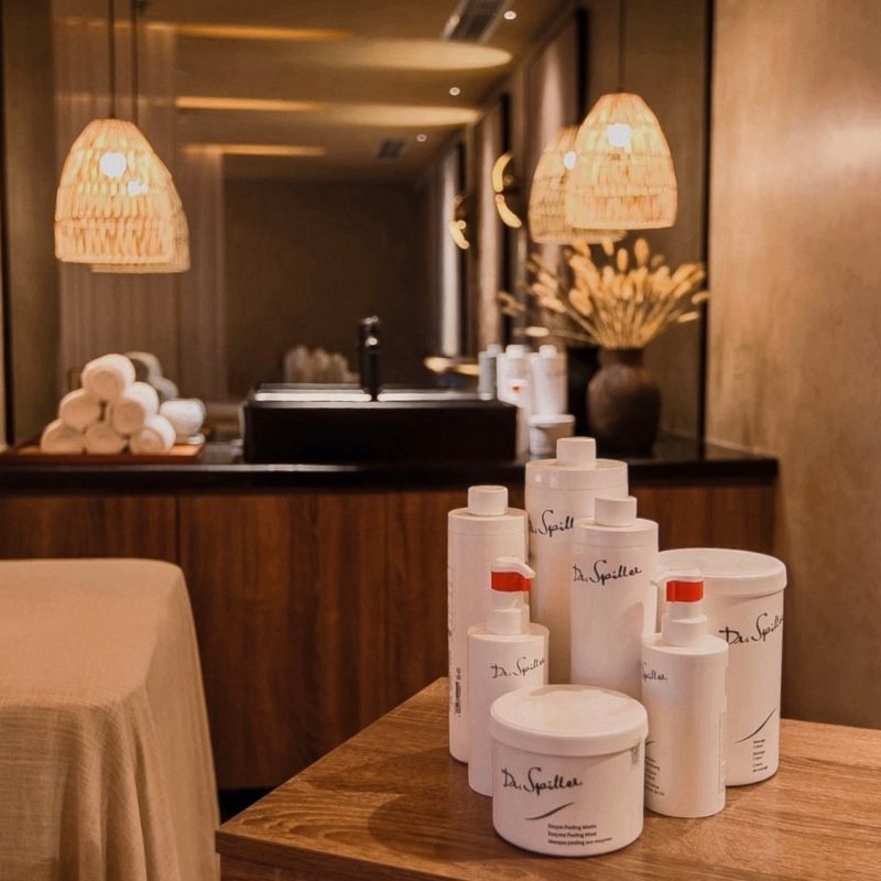 Dr-Spiller là thương hiệu mỹ phẩm nổi tiếng cung cấp đa dạng sản phẩm chuyên dụng phục vụ spa hàng đầu hiện nay.